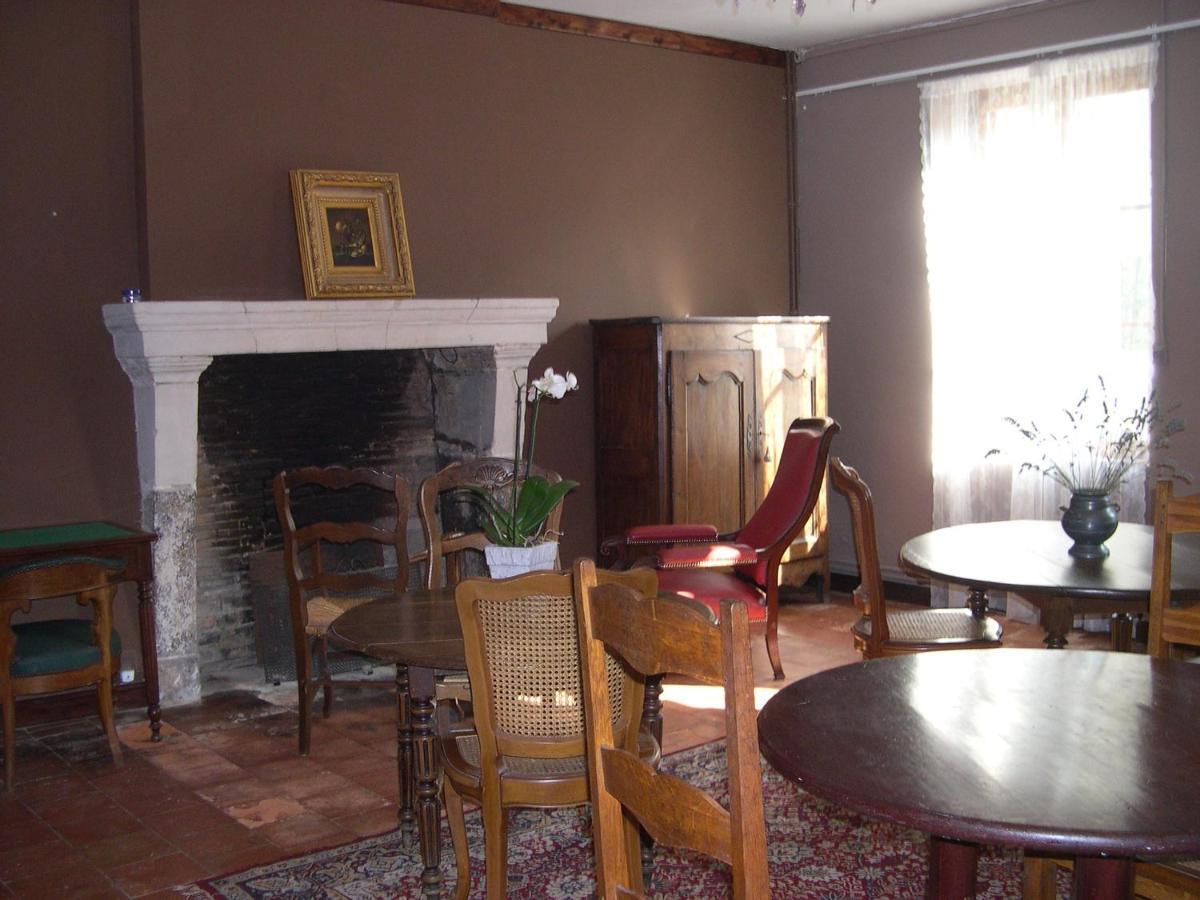 L'Ancien Prieure Bed and Breakfast Saint-Jean-de-la-Motte Εξωτερικό φωτογραφία