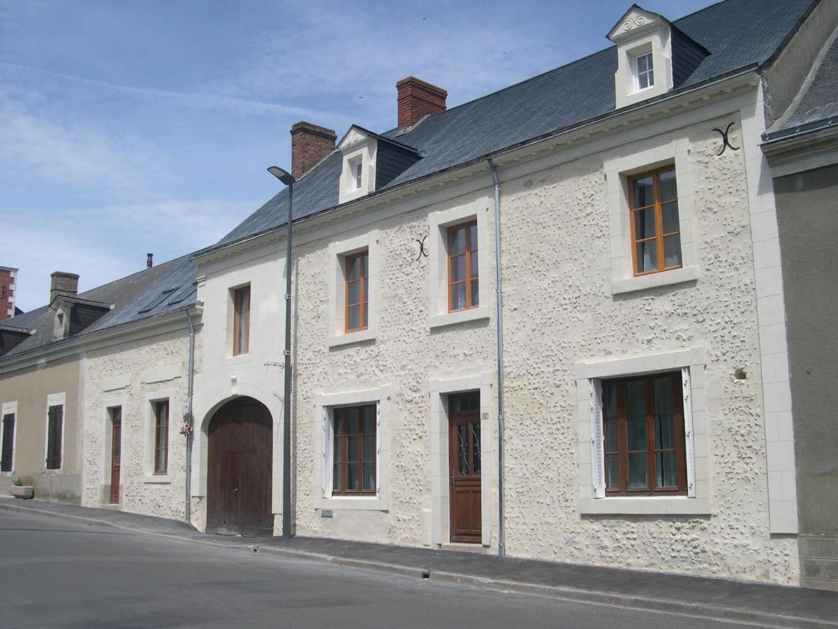 L'Ancien Prieure Bed and Breakfast Saint-Jean-de-la-Motte Εξωτερικό φωτογραφία
